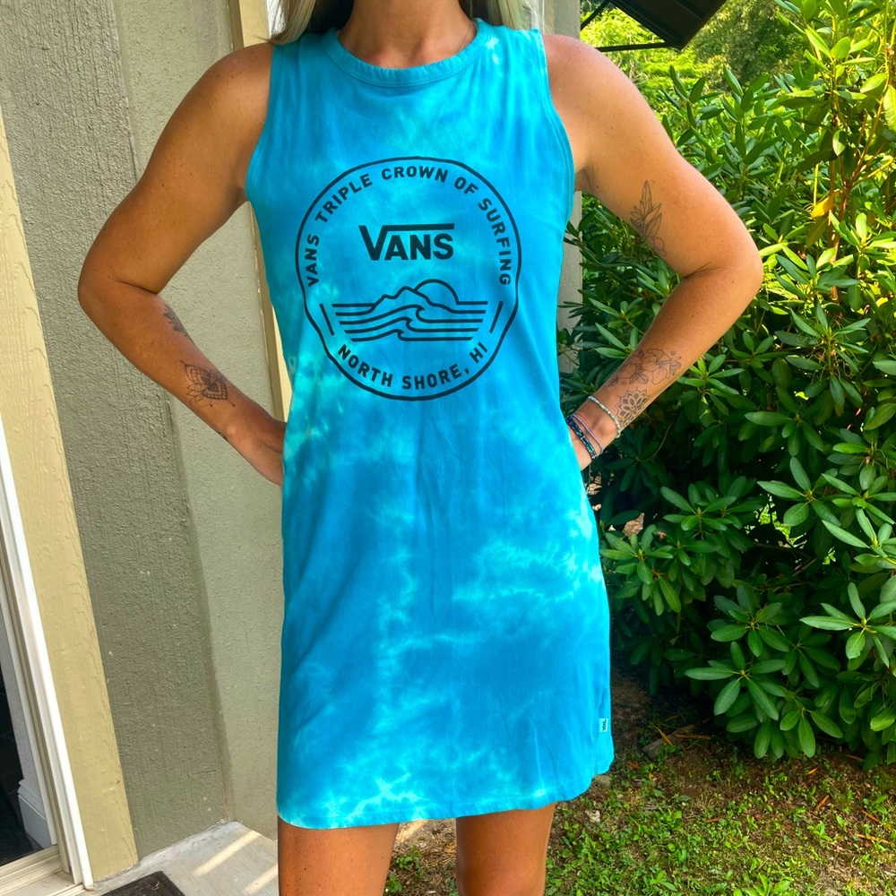 Van’s Triple Crown 2020 Dress